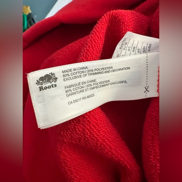 Roots Canada Lunar New Year Crew neck Medium - Picture 8 of 9
